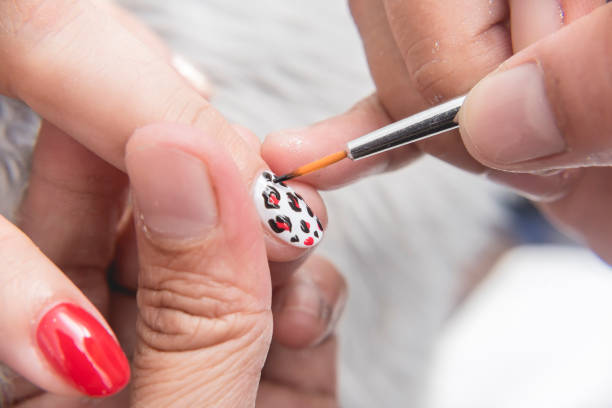 Nail art classes in south delhi